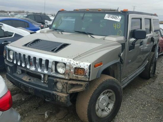 2005 Gray Hummer H2 front left view
