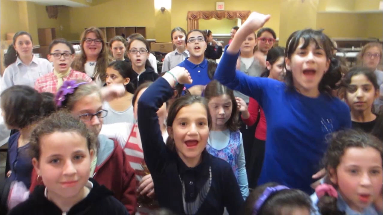 image of the girls program @ChillZone