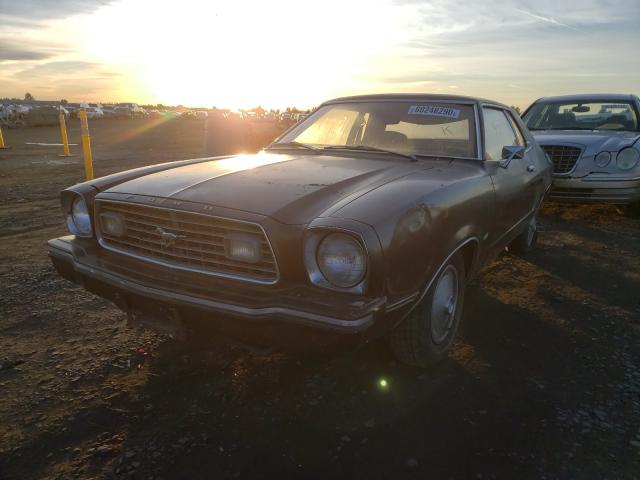 1976 Bronze Ford Mustang II Fastback 302 V8 front left view