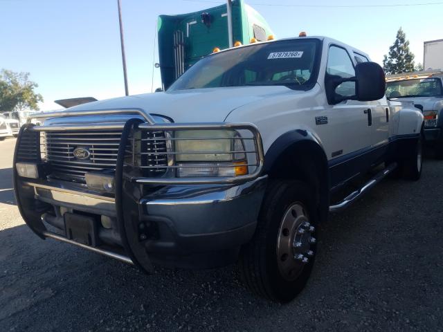 2006 Ford F-550 Super Duty Crew Cab 6.0L Power Stroke Diesel - front left view