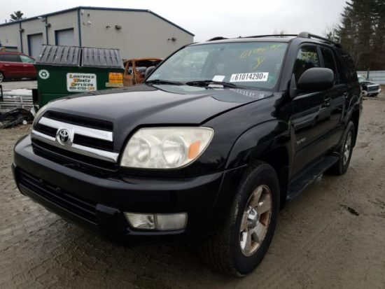 2005 Black Toyota 4Runner SR5 4WD (V6) - front left view