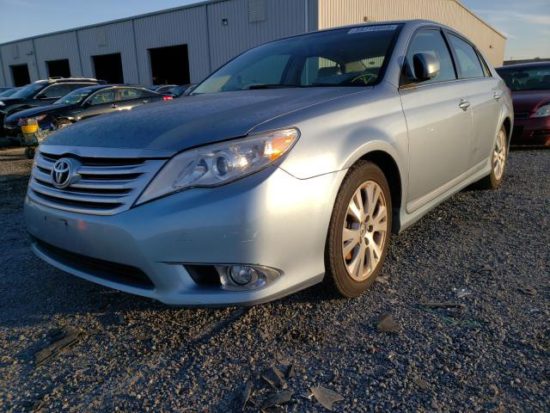 2011 Blue Mirage Metallic Toyota Avalon - front left view